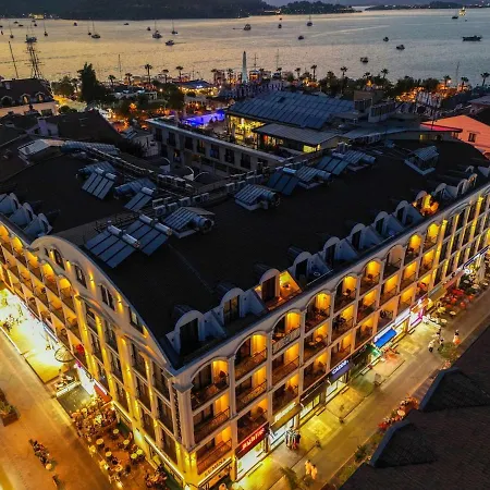 아파트 Cordonn Marin 61 Ocekhomes 페티예